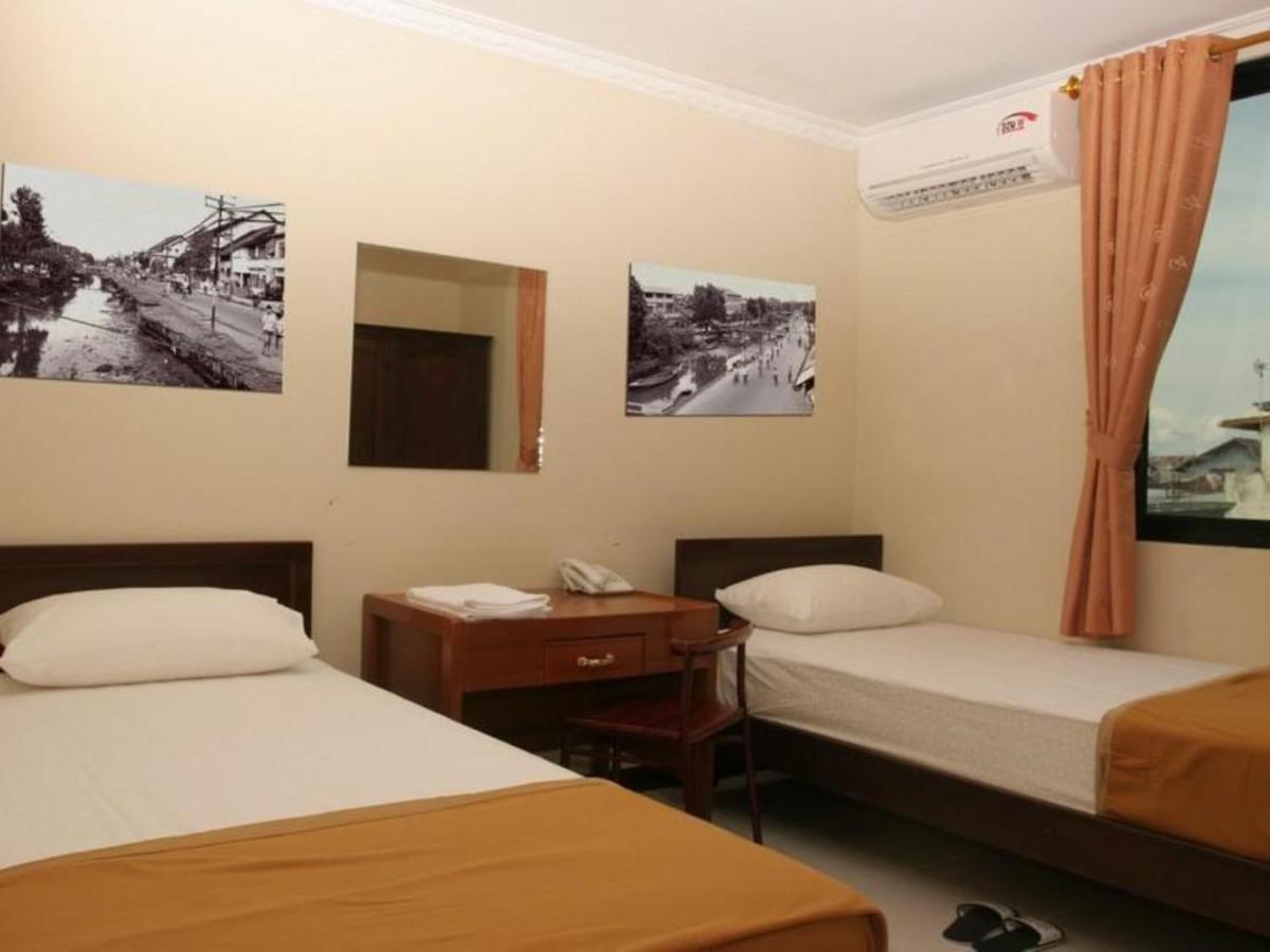 Hotel Aroma Inn Pontianak Eksteriør bilde