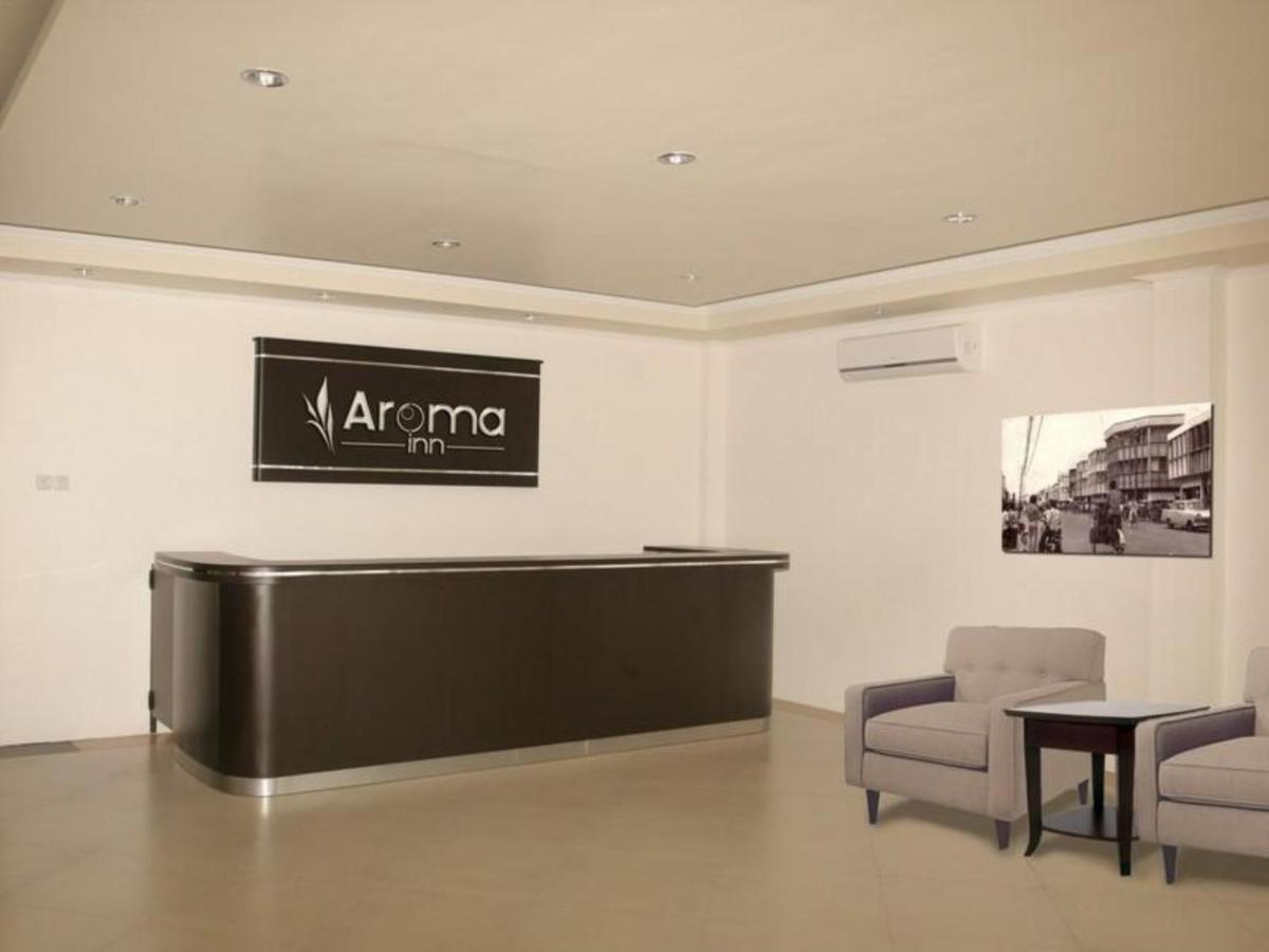 Hotel Aroma Inn Pontianak Eksteriør bilde